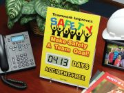 Accuform SCN409 14" x 10" Digi-Day Magnetic Faces: Safety Rocks - Stay On Beat With Safety _ Days Without A Lost Time Accident (1)