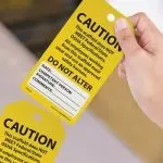 Accuform TAR101 Caution Tags By-The-Roll: Do Not Alter (3)