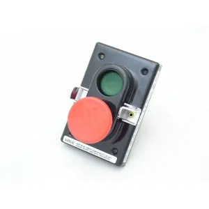 Rees 04932-432 Double Plastic Plunger with Padlock Latch, #68 2 NO+2 NC