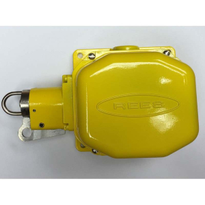 Rees 04953-142 Cable Operated Switch with Latch Plates