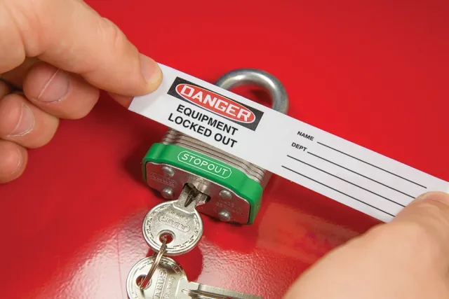 Accuform LAK122 Padlock Overlaminate Label