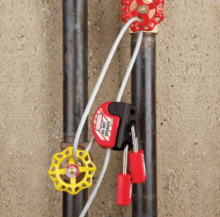 Adjustable Cable Lockout in Use
