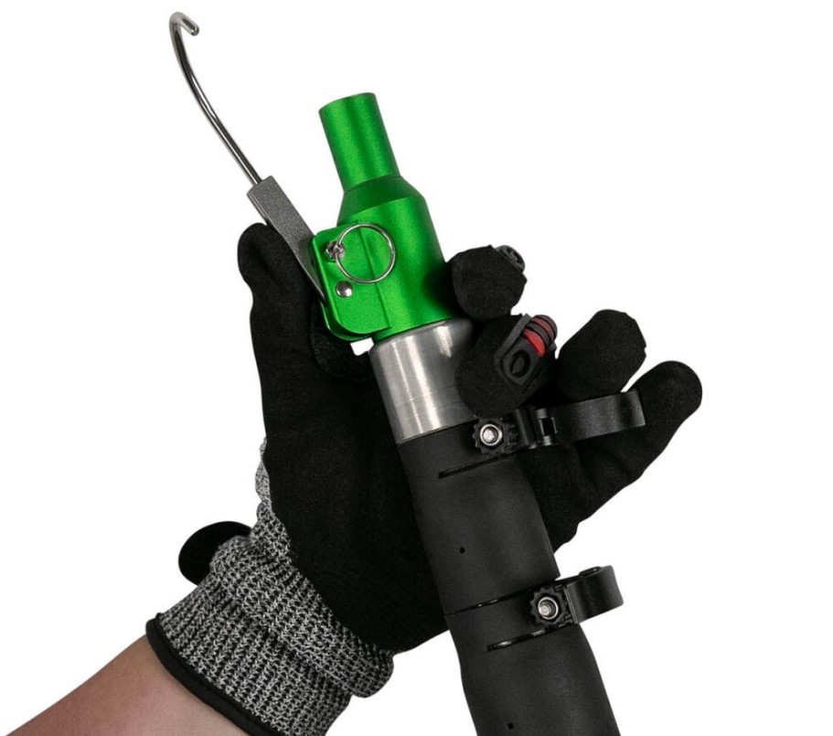 Reach Anchor Assembly in Use 1